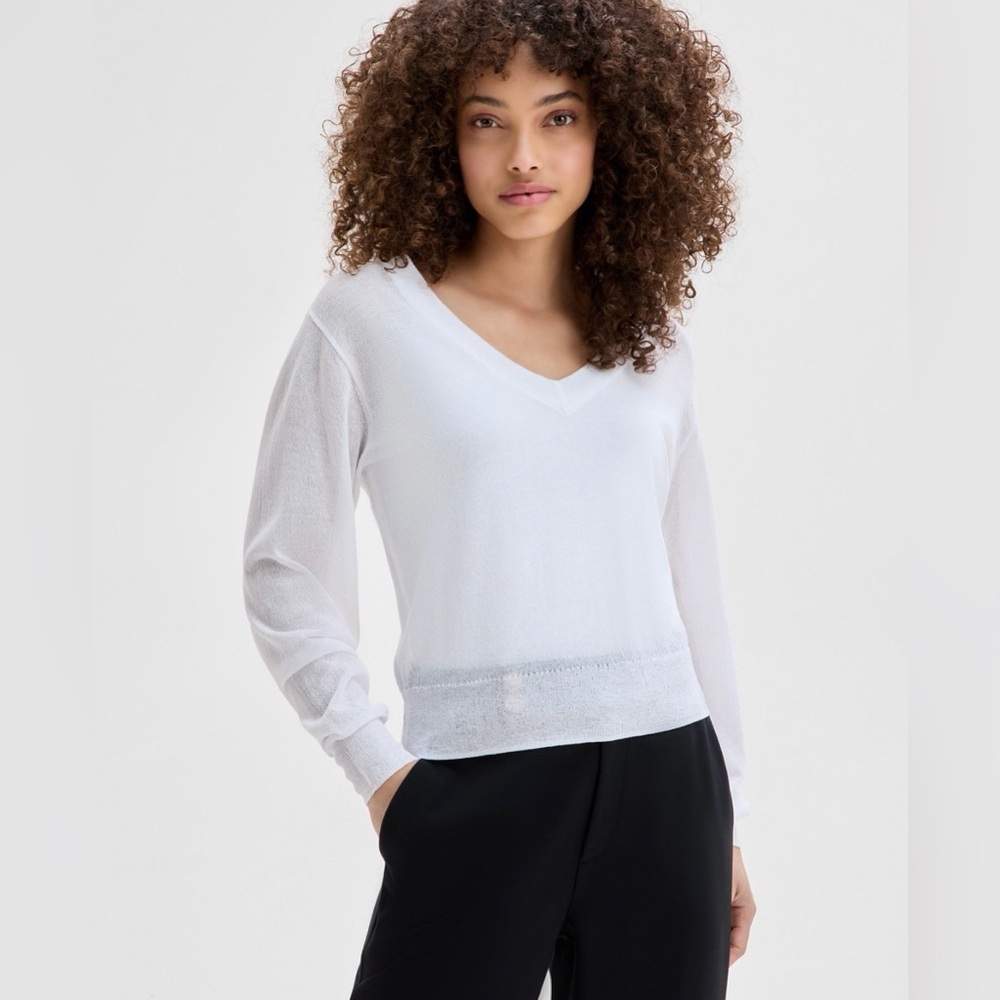 I.N.C. International Concepts Women’s White V-Neck Sweater PXL Lightweight